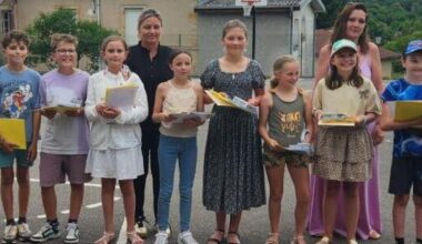 Grandvillers. Des calculettes et un livre pour les futurs collégiens