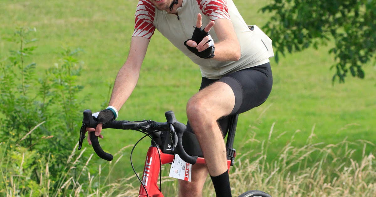 Grenoble. Le périple à vélo de Samuel Poully pour sensibiliser au cancer du cerveau