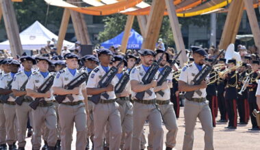 En images. Revivez le traditionnel défilé militaire du 14-Juillet, place Bellecour à Lyon
