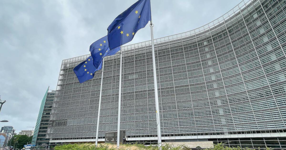 face à Trump, l'UE envisage une riposte à hauteur de 72 milliards d'euros