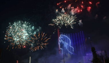 feu d’artifice et spectacle de drones à 360 degrés pour la Fête nationale