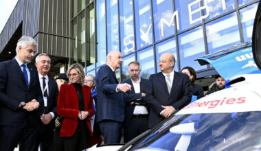 avec le retrait de Stellantis, un avenir funeste pour la méga-usine de Symbio ?