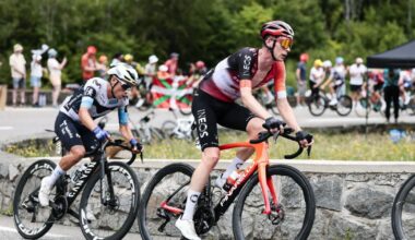 En direct Tour de France 2025. Le numéro d'Arensman qui resiste au peloton avant le final... suivez la 14e étape dans les cols pyrénéens