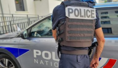 la police va le chercher chez lui