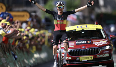 En direct Tour de France 2025. Tim Wellens s'offre la 15e étape à Carcassonne après un long raid en solo, Alaphilippe 3e