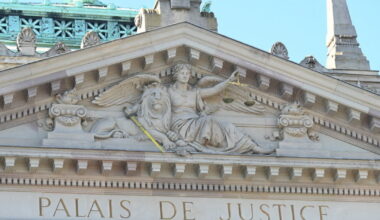 l’accusé en fuite s'est rendu