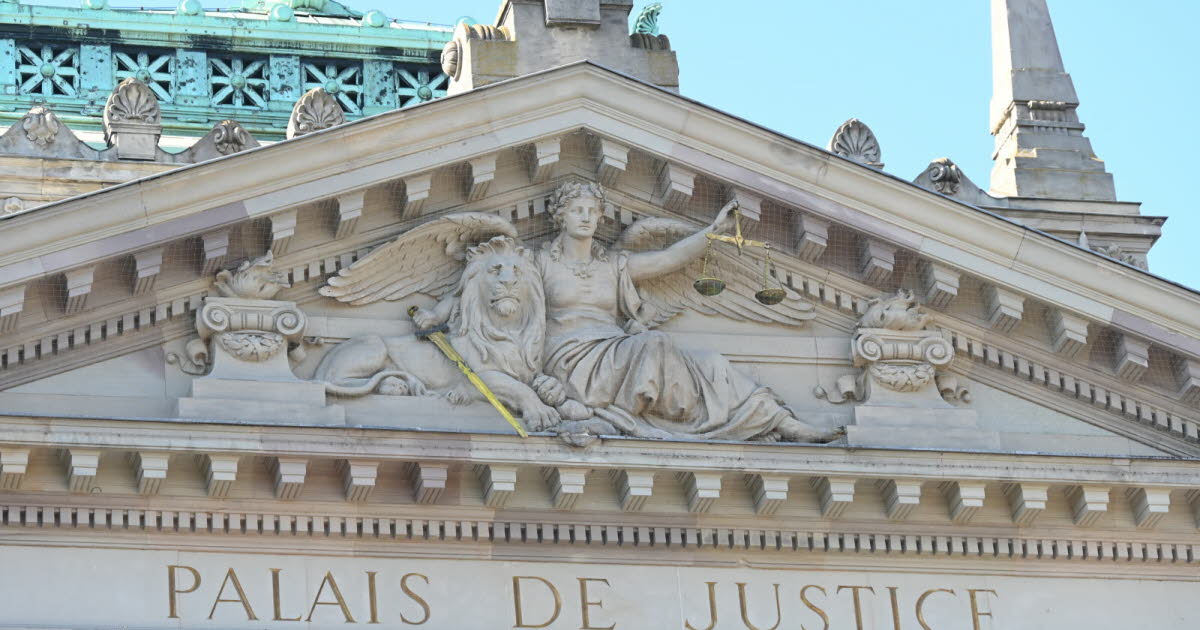 l’accusé en fuite s'est rendu