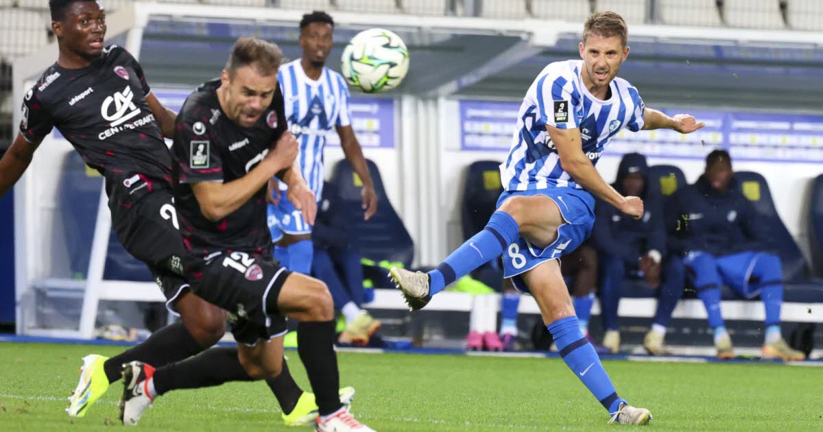 Football. Jessy Benet, plaque inamovible du milieu de terrain grenoblois