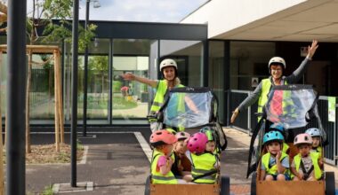 Eschau. Ce qui fait rouler les enfants de la crèche des Galipettes ? Des triporteurs électriques !