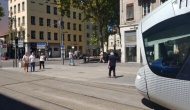 Lyon. Une femme décède après une chute du 6ᵉ étage, un pompier blessé dans l’opération de secours