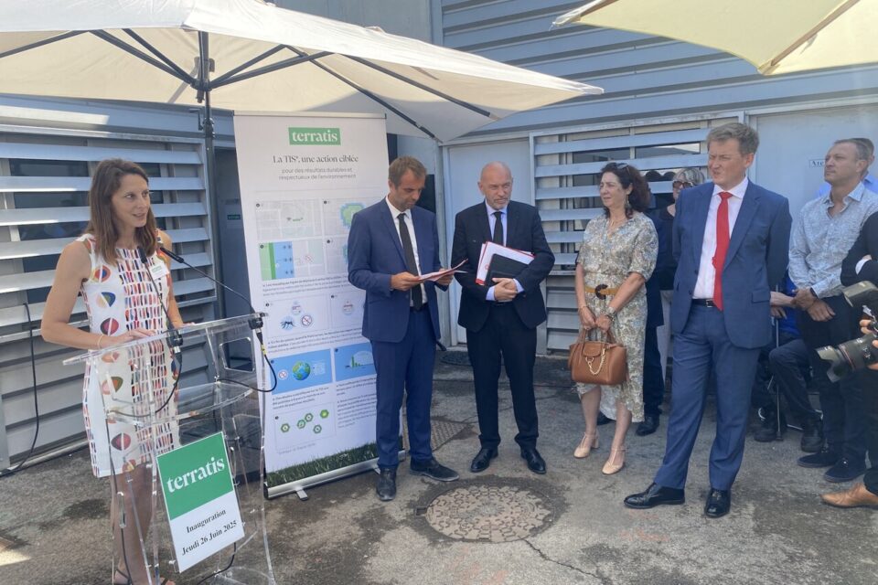 Clélia Oliva lors de l'inauguration de la ferme pilote, entouré du maire de Montpellier, du président de l'université et du préfet de l'Hérault
