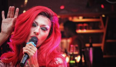 Portée par Drag Race France, la scène drag tente timidement de faire son nid à Rouen