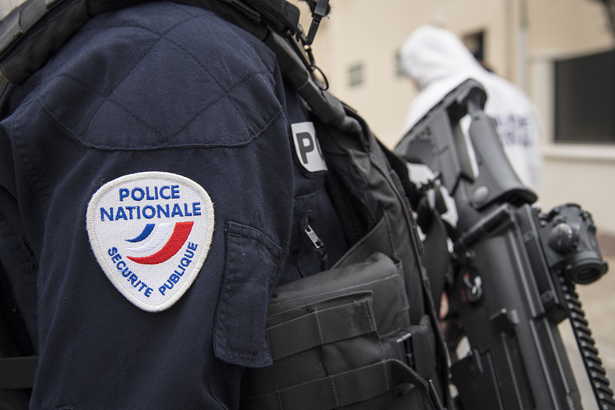 CONTRÔLE DANS LE TRAM : SA BANANE EMBAUME LE CANNABIS À SAINT-ÉTIENNE
