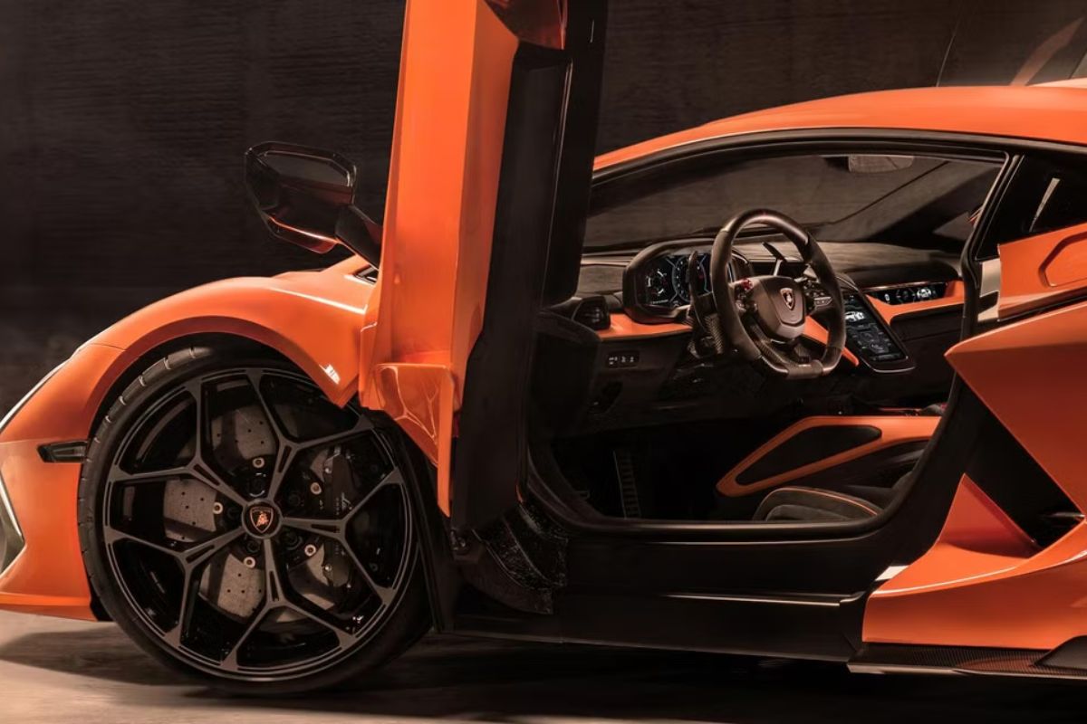 Lamborghini rappelle 27 Revuelto pour un problème qui pourrait faire "perdre la tête des propriétaires"