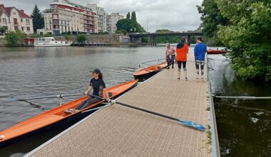 à Nantes, des patients font de l'aviron sur les bords de l'Erdre