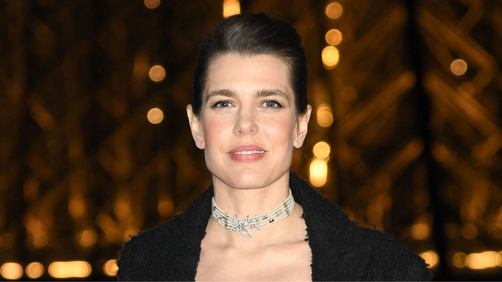 “Profondément méditatif” : le livre préféré de Charlotte Casiraghi est celui qu'il faut lire à tout prix cet été