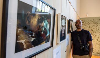 Montbron : des photos portraits de sans-abri à découvrir tout l’été à la médiathèque et au bar Le Sonneur