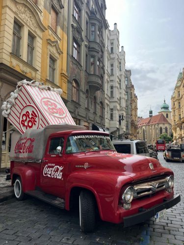 Rue de Prague – Agathe Beekenkamp