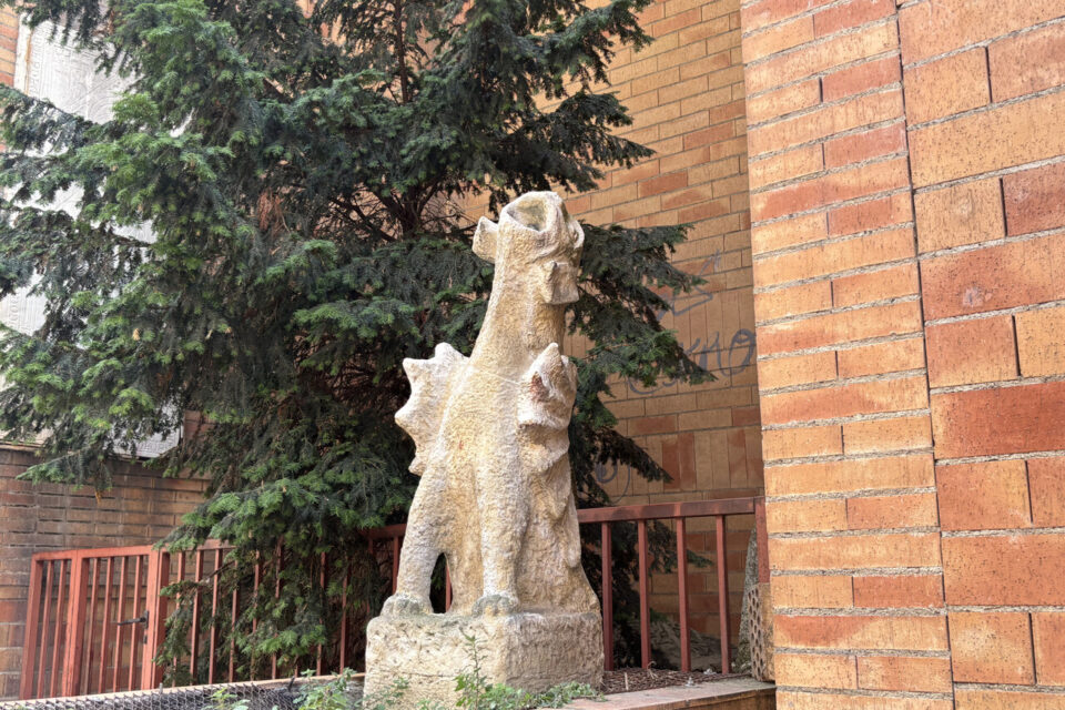 Les gargouilles, rue Saint-Jérôme, en plein centre-ville...