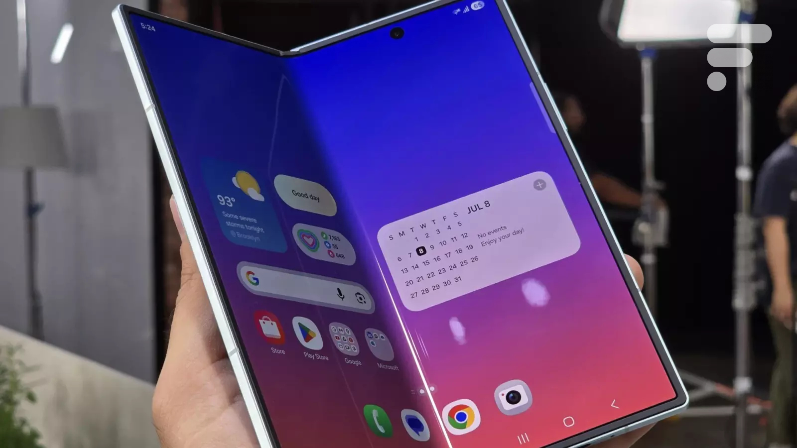 Cette astuce apporte le controversé effet Liquid Glass sur les smartphones Samsung