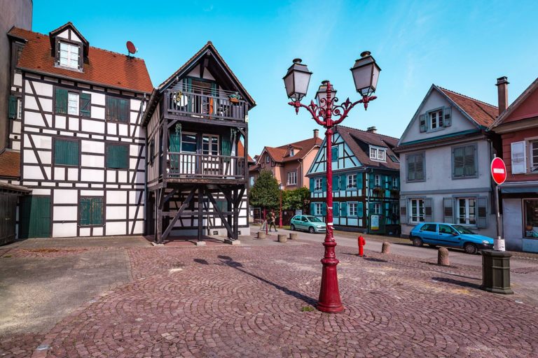 Schiltigheim + rue principale + colombages