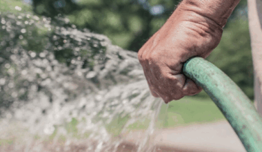 Les restrictions en eau se durcissent en Haute-Garonne face à la sécheresse : voici dans quels secteurs
