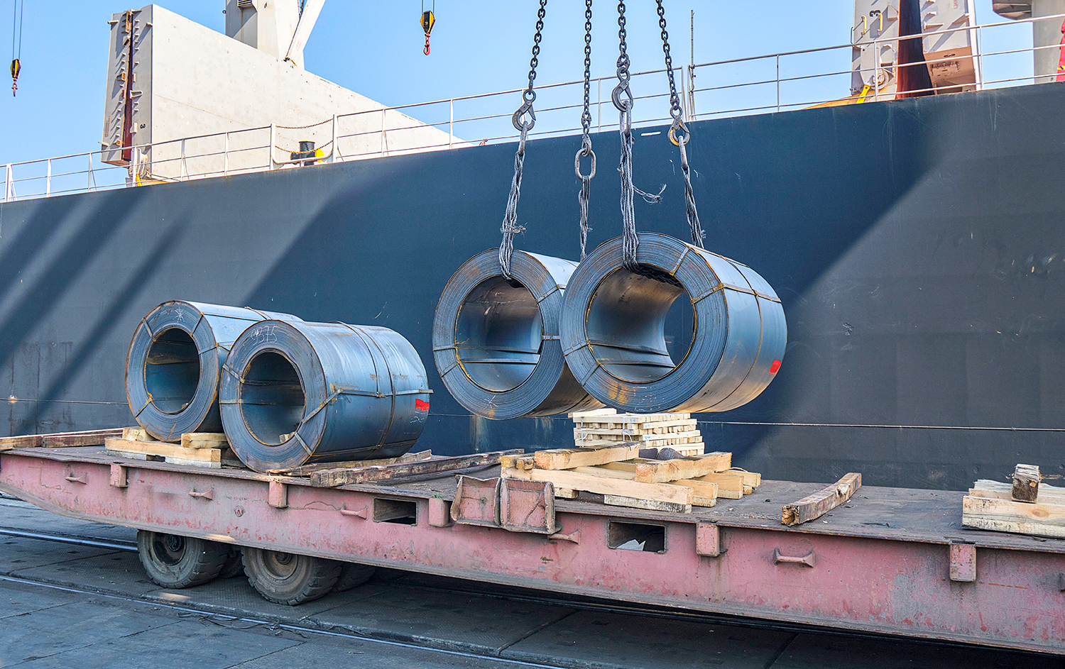 Acier : L’Union européenne se prépare à rehausser les barrières à l’importation