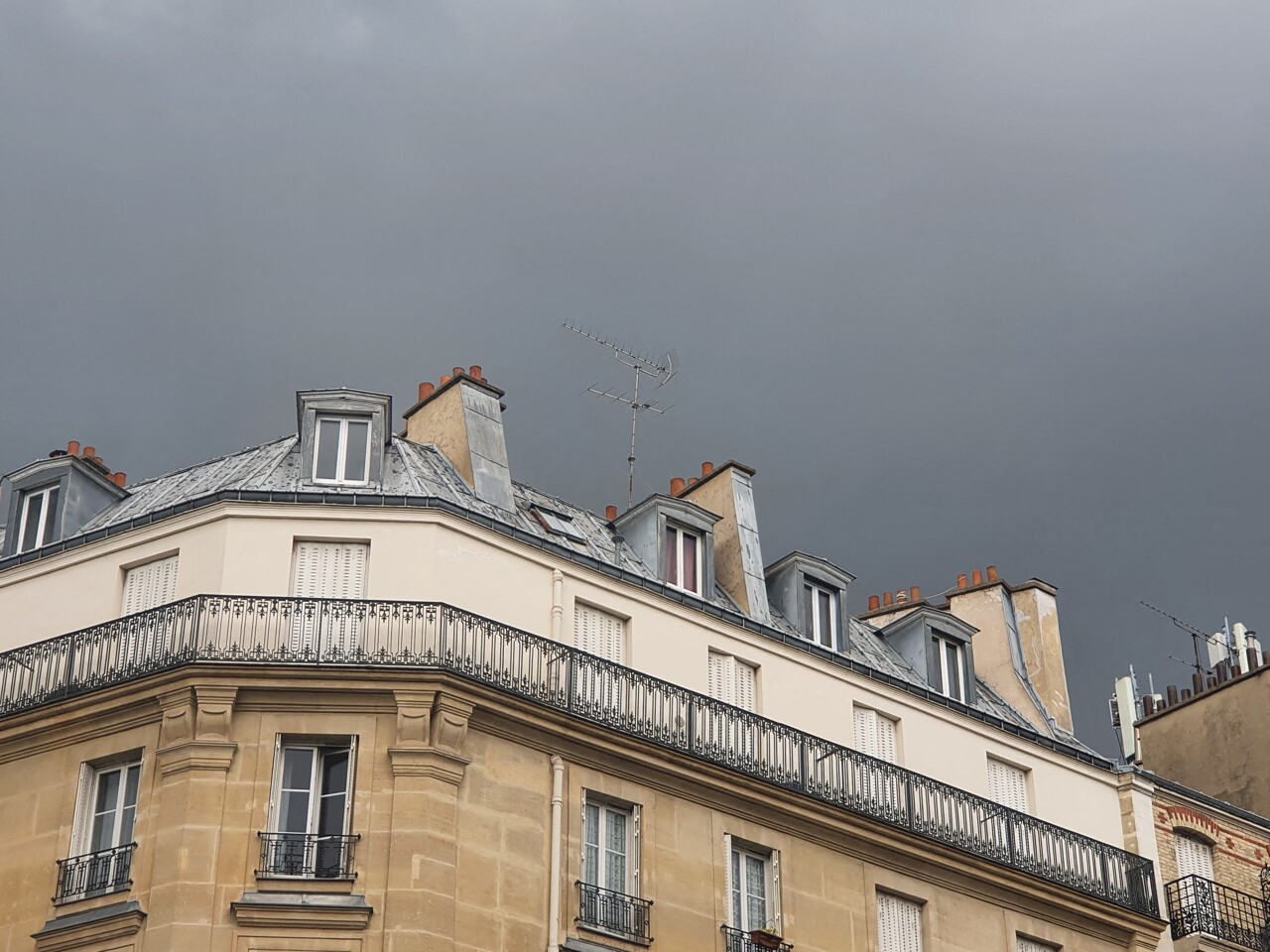 Après la canicule, des orages vont frapper Paris et l'Île-de-France placées en vigilance