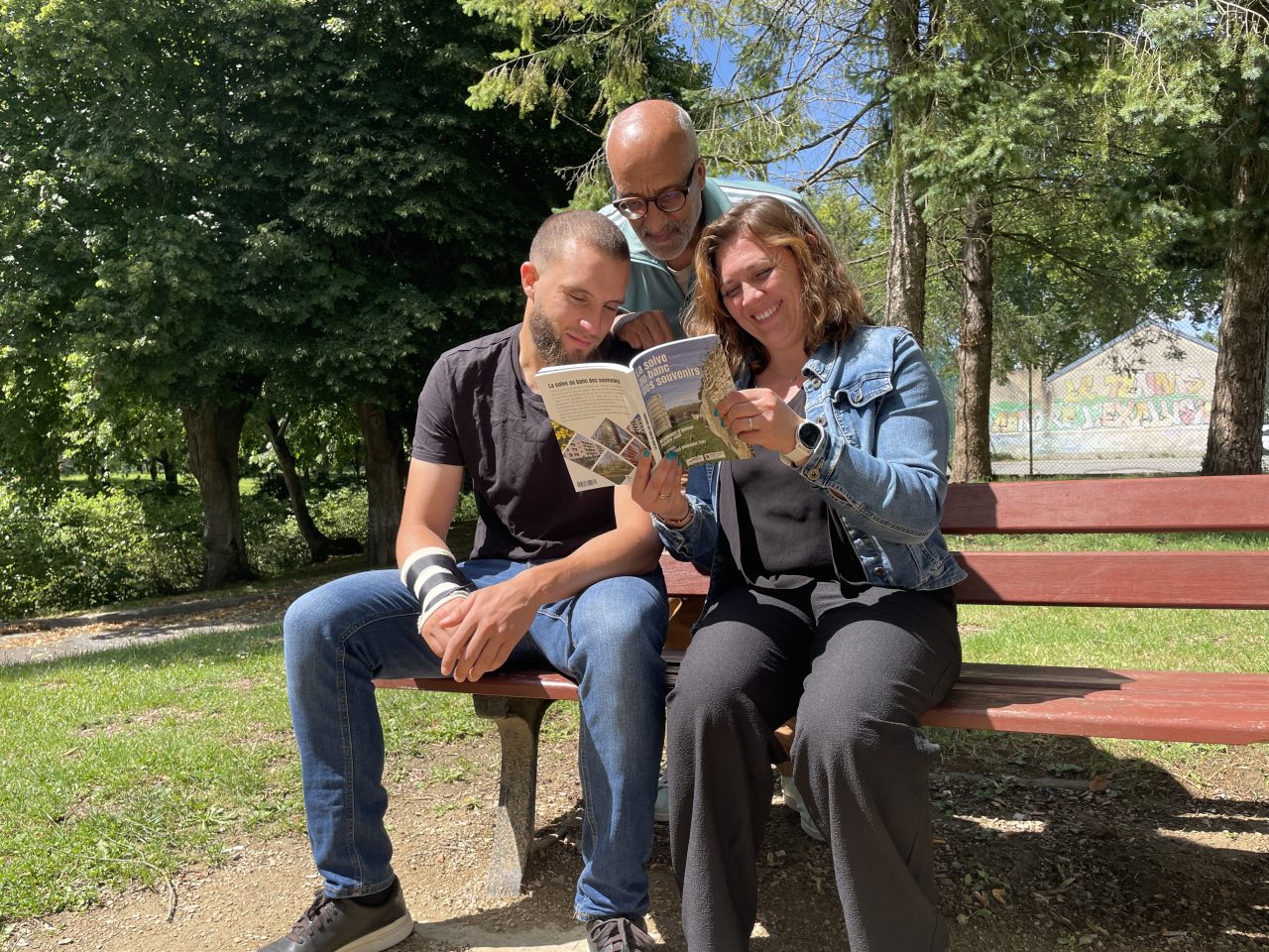 Le livre sur la mémoire du quartier Saint-Lucien remis le 4 juillet, un récit qui conte plus que des moments de vie