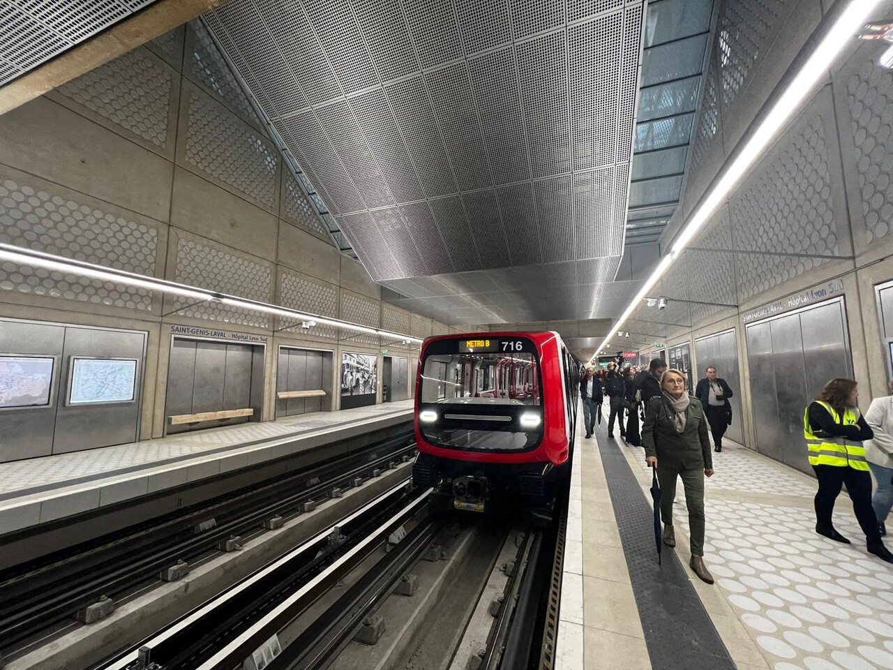 TCL à Lyon. Le métro B entièrement coupé ce dimanche pour de gros changements