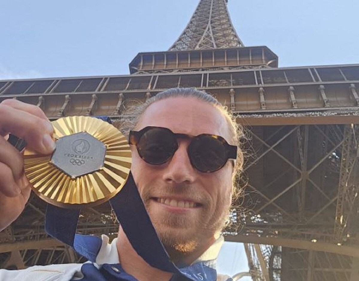Depuis les JO de Paris et "les émotions les plus dingues de sa vie", Stephen Parez "cultive cet esprit bleu"