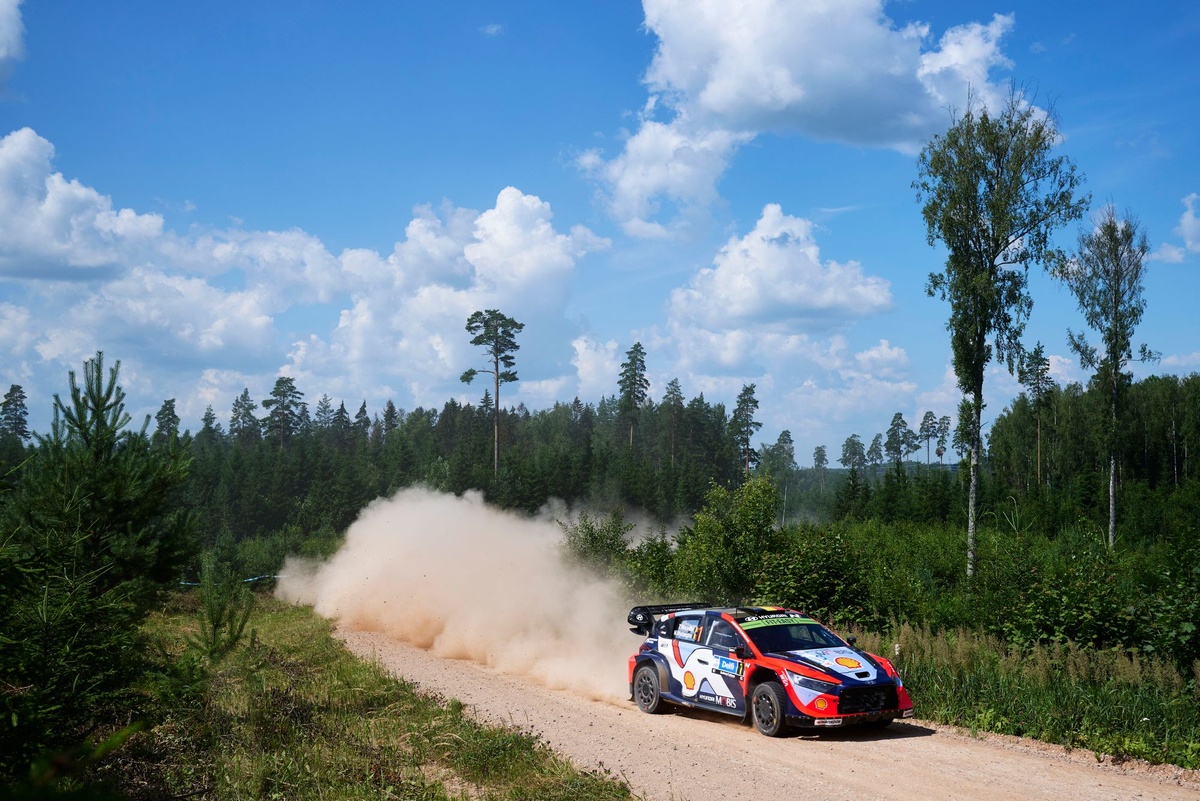Thierry Neuville premier leader au Rallye d'Estonie