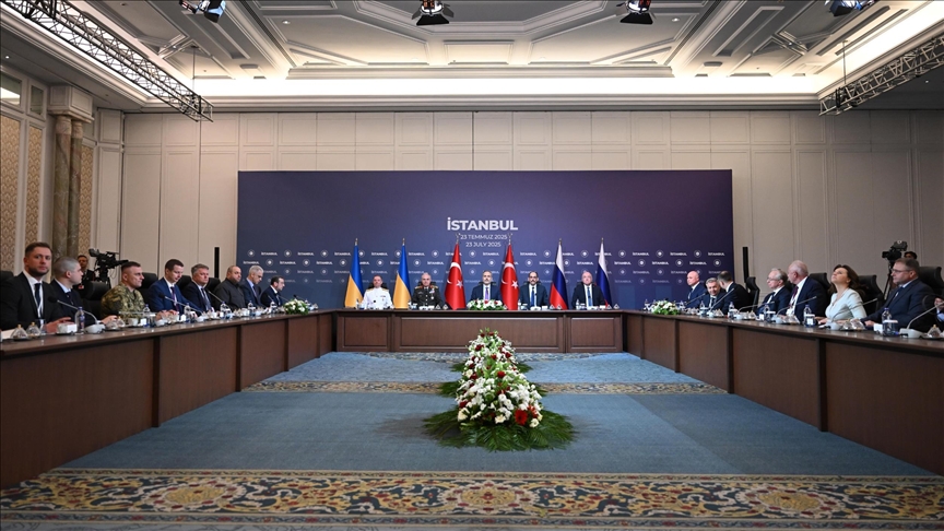 La 3e session des pourparlers de paix entre la Russie et l’Ukraine débute à Istanbul