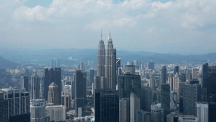 Architecture : à Kuala Lumpur, le vertige des tours géantes Petronas