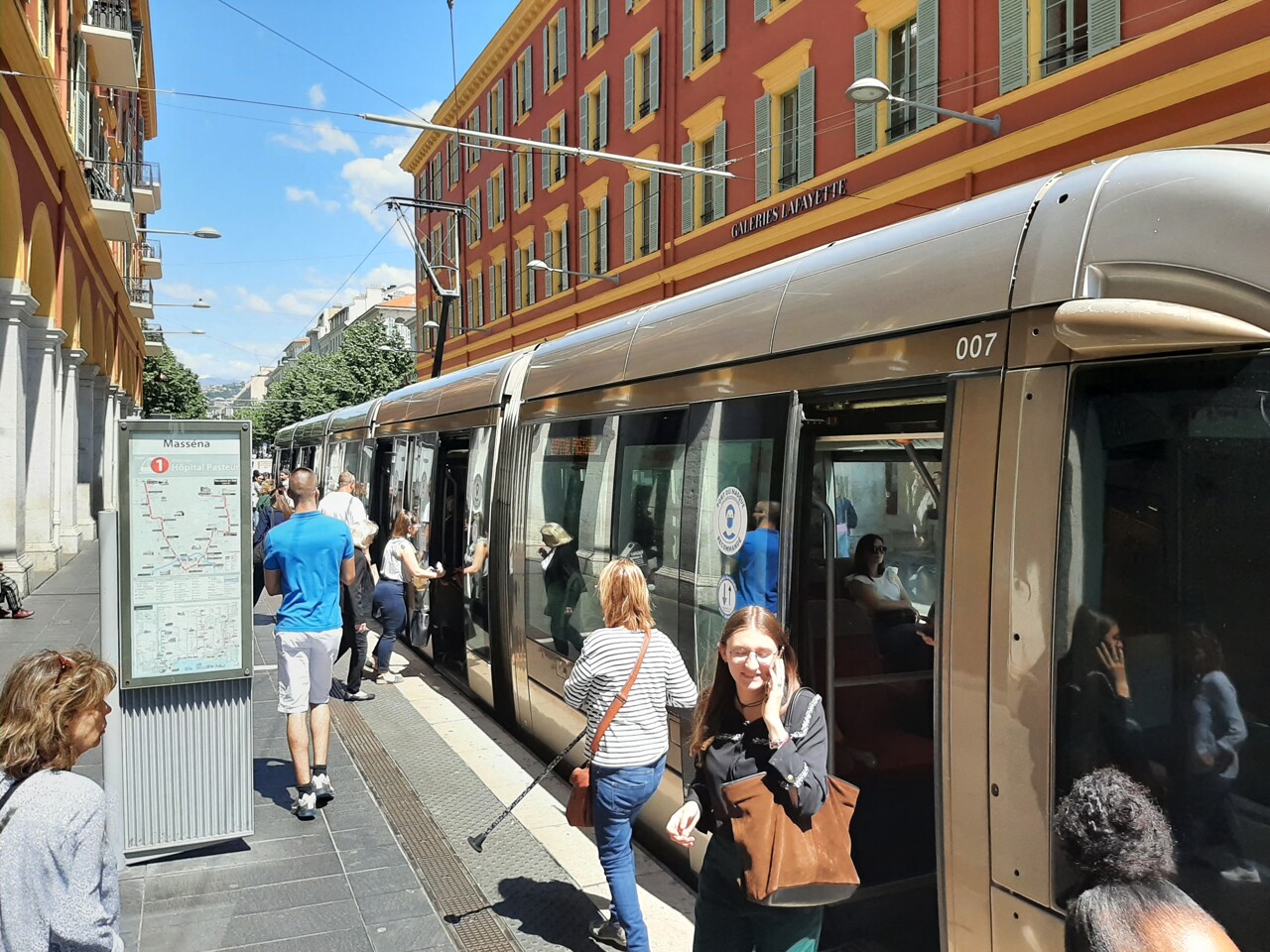 Nice. Ces rames de la ligne 1 du tramway vont être modifiées, voici pourquoi