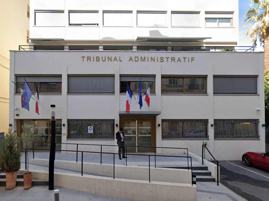 Près de Nice, une fonctionnaire accusée d'embrigader ses collègues dans une secte
