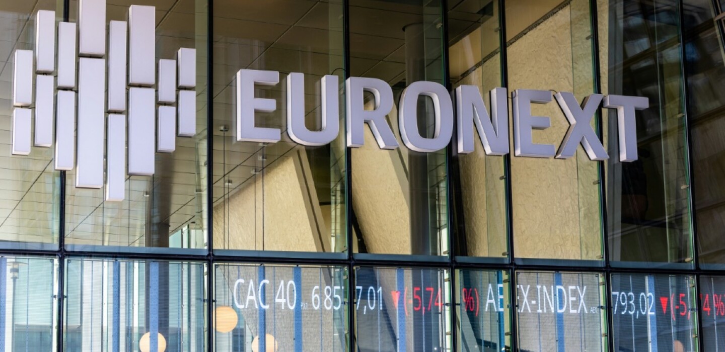 Bourses européennes en baisse sur fond d’attente d’un accord commercial UE–États-Unis