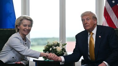 Le président américain et la présidente de la Commission européenne se sont rencontrés en Ecosse ce dimanche 27 juillet.