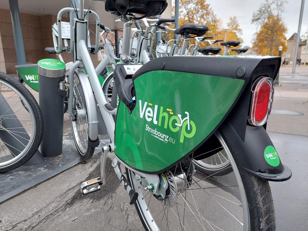 À Strasbourg, Vélhop élargit son offre de location de vélos et modifie ses tarifs : on fait le point