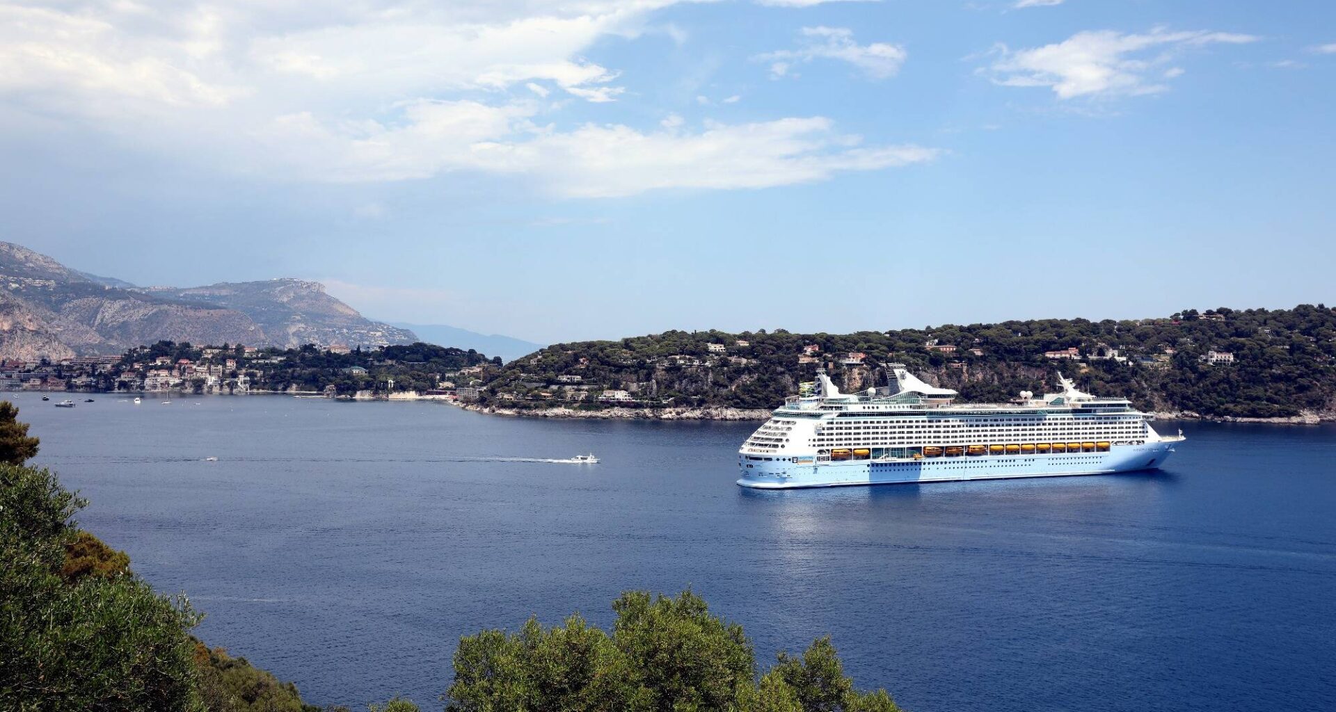 Croisières XXL: la justice suspend l'arrêté du président de la Métropole Nice-Côte d'Azur Christian Estrosi