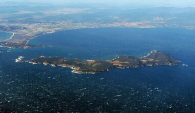 Des pointes à 160 km/h en Corse et des rafales à plus de 100 km/h enregistrées dans le Var et les Alpes-Maritimes