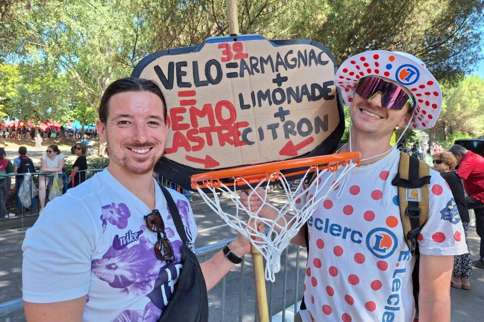 Romain et Emilien, les meilleurs chasseurs de goodies du jour à Toulouse.