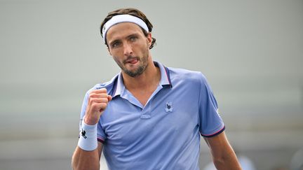 Arthur Rinderknech face à Benjamin Bonzi au sixième jour de l'US Open, au USTA Billie Jean King National Tennis Center, à New York, le 29 août 2025. (ANGELA WEISS / AFP)