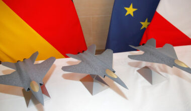 La France veut une participation de 80% dans le projet d'avion de combat du futur développé avec l'Allemagne et l'Espagne