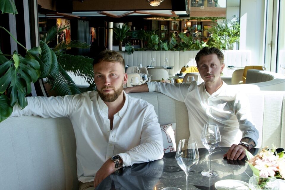 Avec le restaurant éphémère, Loïck Fitamant et Julien Duchaussoy veulent se rapprocher des Lillois et casser l'image du restaurant avec rooftop.
