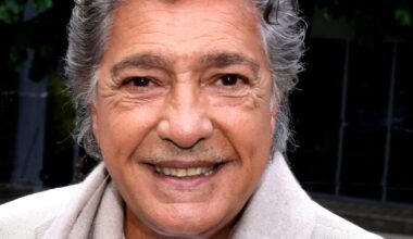 “Après 6 ans d’absence” : Frédéric François revient dans un lieu important pour lui avec femme, enfants et petits-enfants... ils étaient 12 !