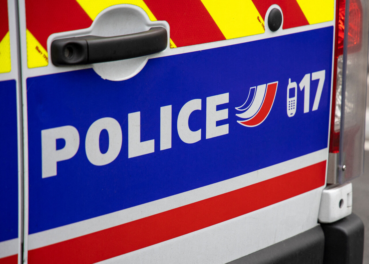 Près de Bordeaux, il séquestre une dame de 97 ans et lui vole ses dessous pour un acte obscène