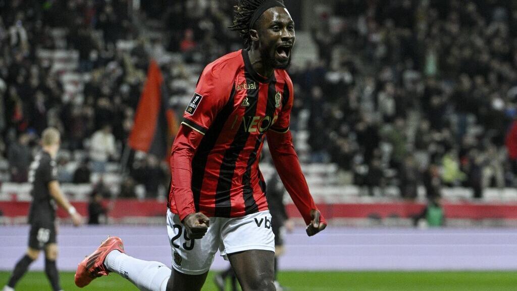 L’international ivoirien Evann Guessand quitte Nice pour Aston Villa