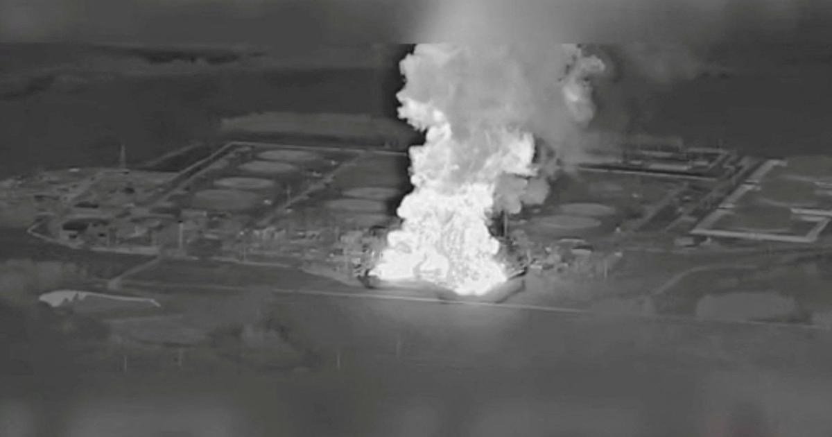 Pénuries, flambée des prix... En Russie, les bombardements ukrainiens provoquent une crise de l’essence