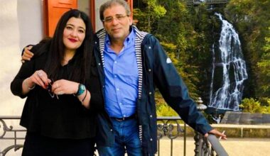 L'épouse de Khaled Youssef accuse une artiste égyptienne d'escroquerie à Paris